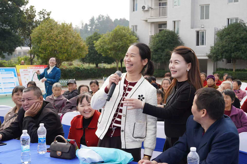 1761878325871.png 微信图片_20251031103442_168_188.png