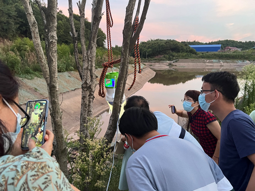 图片2.png 图片2.png